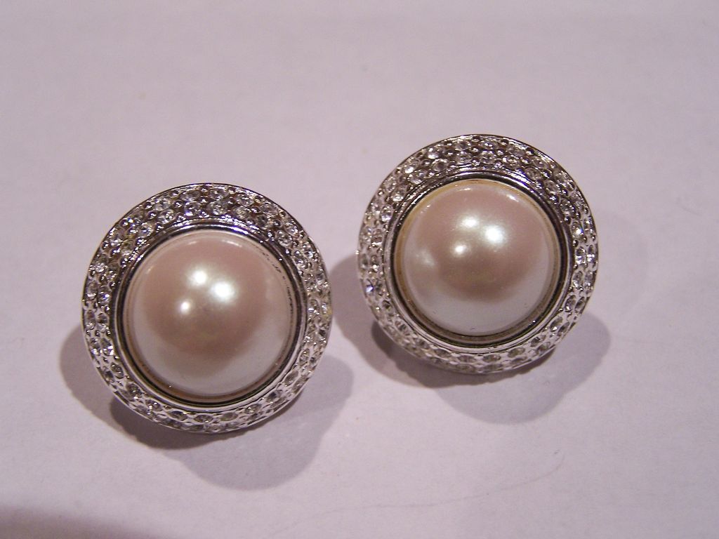 Signed Rhinestone Earrings Signed Rhinestone Earrings