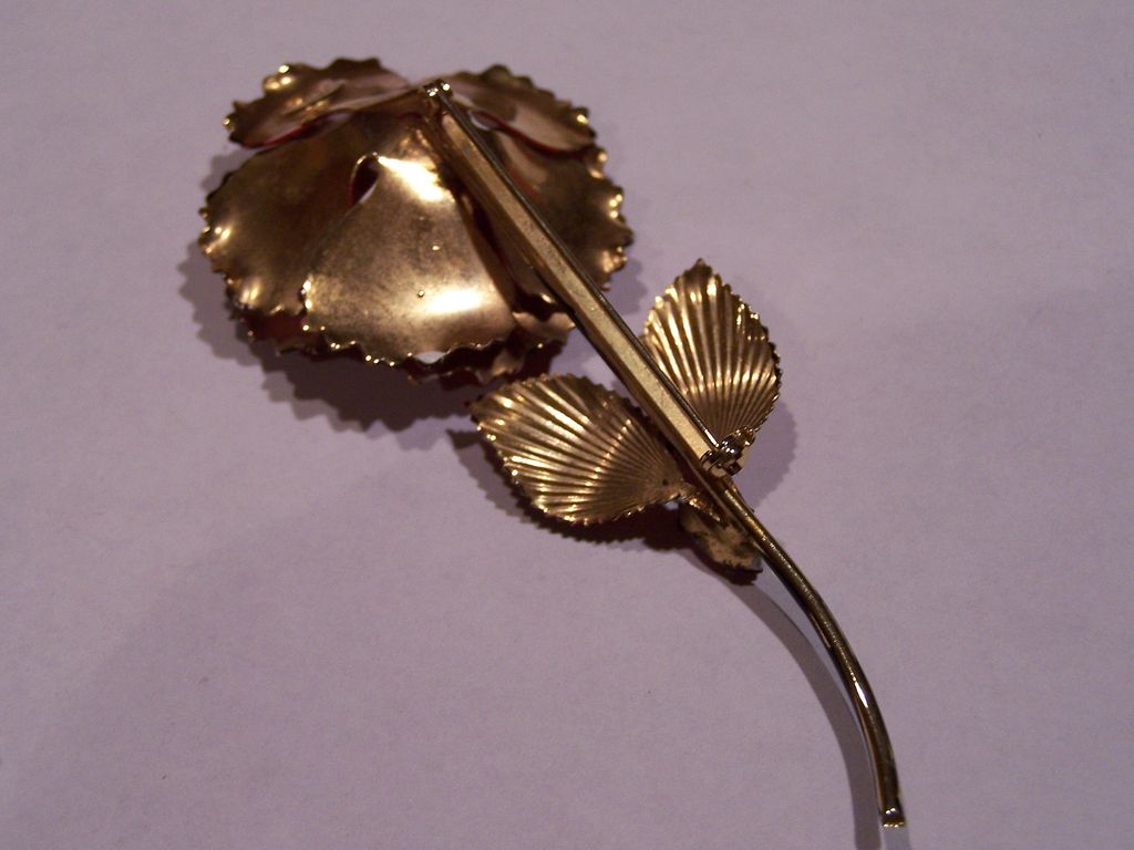 Lipstick Red 1960's Enameled Flower Power Pin Brooch Signed! Lipstick Red 1960's Enameled Flower Power Pin Brooch Signed!