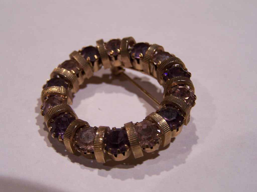 Vintage Purple Rhinestone Wreath Brooch Vintage Purple Rhinestone Wreath Brooch