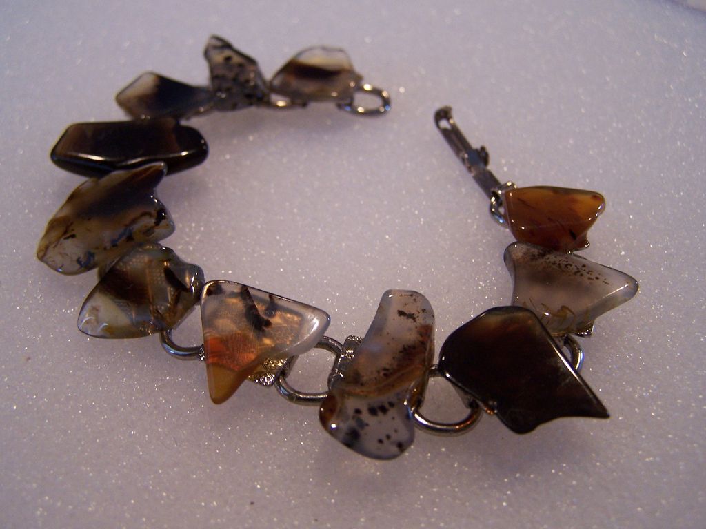 Vintage Polished Stone Bracelet Vintage Polished Stone Bracelet