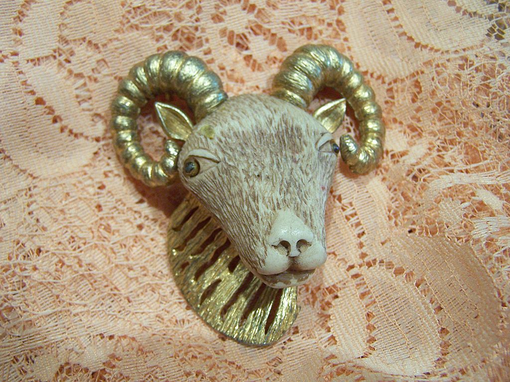 Signed Razza Pendant Signed Razza Pendant
