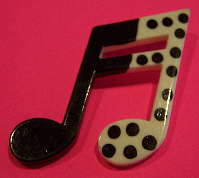 Vintage Music Note Lucite Pin Vintage Music Note Lucite Pin