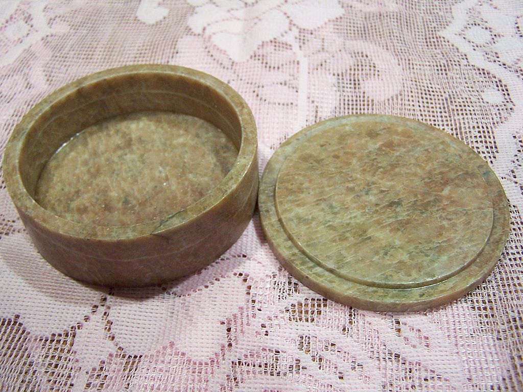 Vintage Stone Mother Of Pearl Inlay Trinket Treasure Box Vintage Stone Mother Of Pearl Inlay Trinket Treasure Box