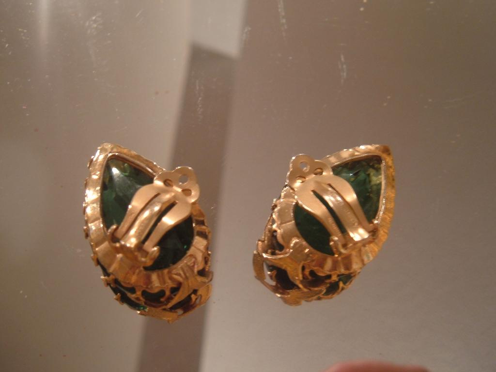 Kramer of NY signed Rhinestone Earrings Kramer of NY signed Rhinestone Earrings