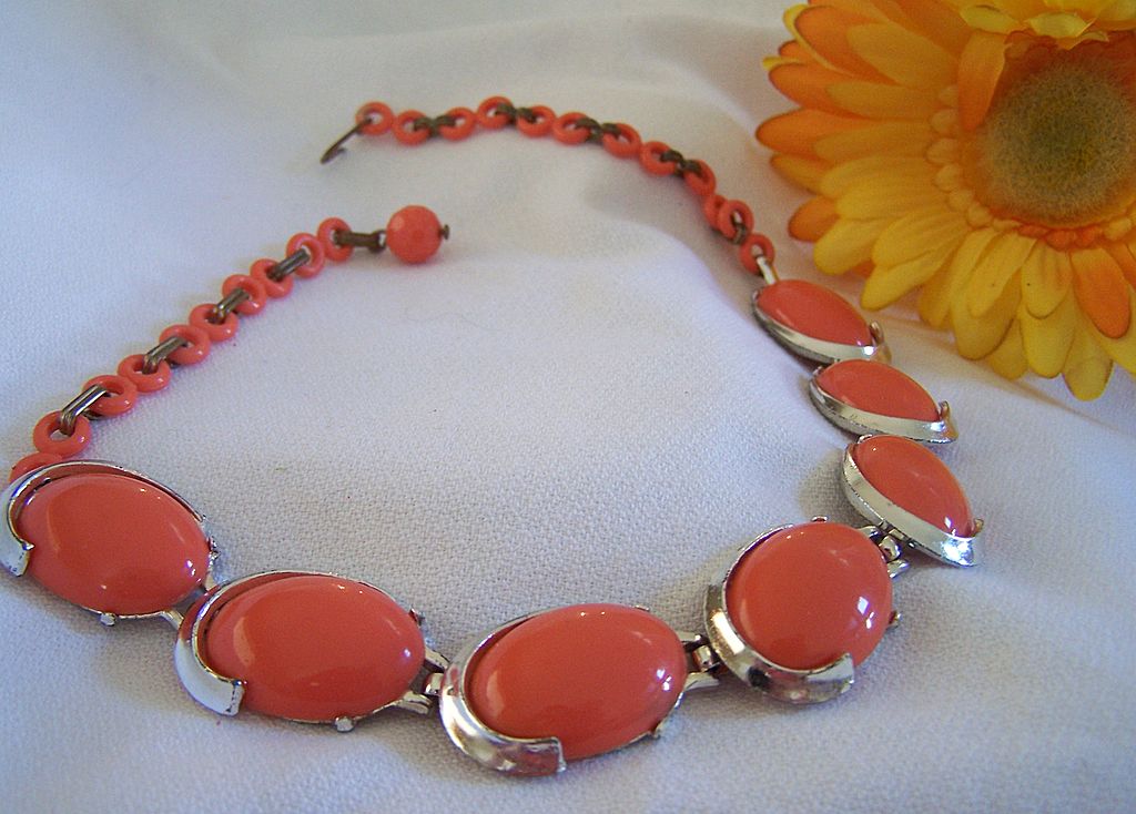 Vintage Thermoset Lucite Choker Necklace Lucite Chain Vintage Thermoset Lucite Choker Necklace Lucite Chain