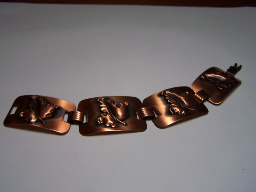Vintage Chunky Copper Brass Leaf Linked Bracelet Vintage Chunky Copper Brass Leaf Linked Bracelet