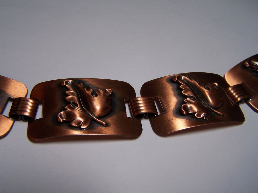 Vintage Chunky Copper Brass Leaf Linked Bracelet Vintage Chunky Copper Brass Leaf Linked Bracelet