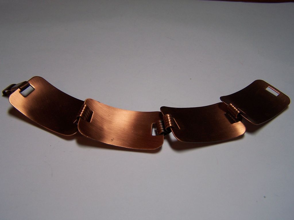 Vintage Chunky Copper Brass Leaf Linked Bracelet Vintage Chunky Copper Brass Leaf Linked Bracelet