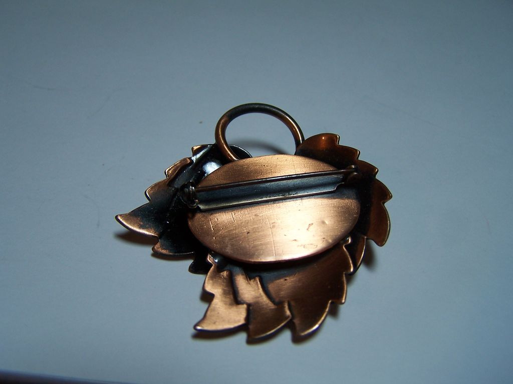 Vintage Textured Brass Copper Metal Parure 3 Piece Leaf Leaves Set Vintage Textured Brass Copper Metal Parure 3 Piece Leaf Leaves Set