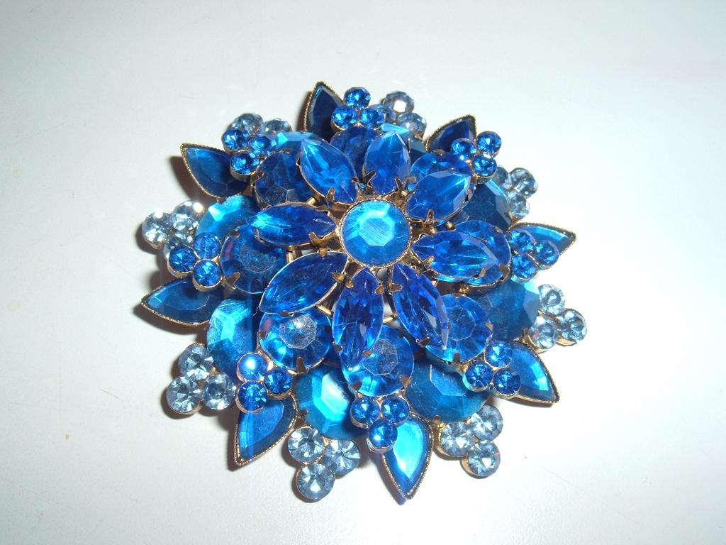 Brilliant Blue Triple Layered Brooch Brilliant Blue Triple Layered Brooch
