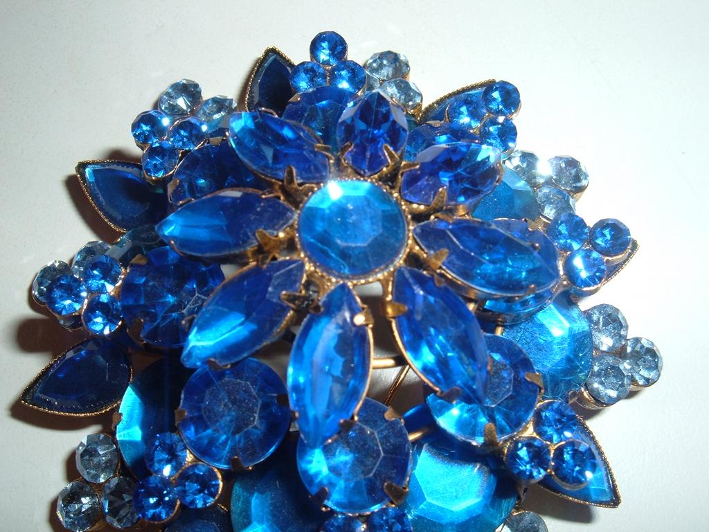 Brilliant Blue Triple Layered Brooch Brilliant Blue Triple Layered Brooch