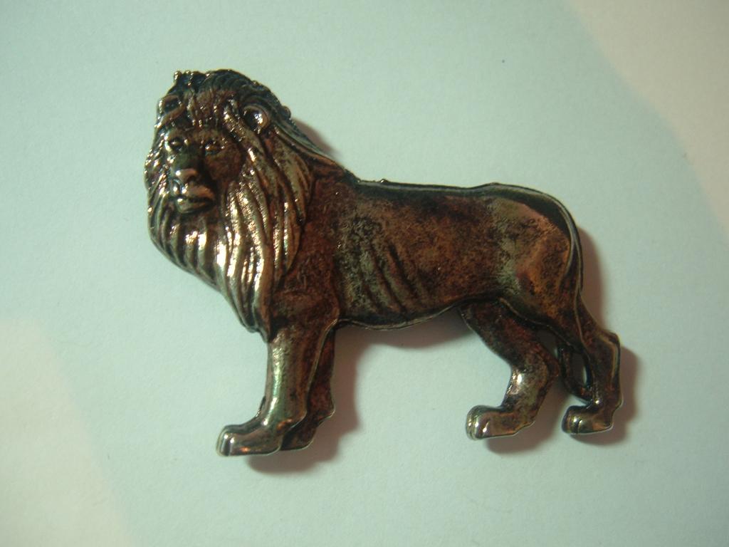 Vintage Lion Pin Vintage Lion Pin