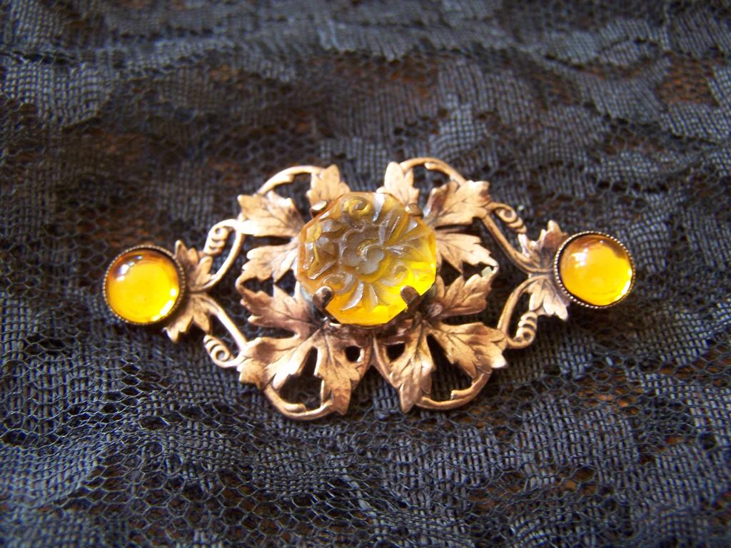 Vintage Copper Brooch Vintage Copper Brooch