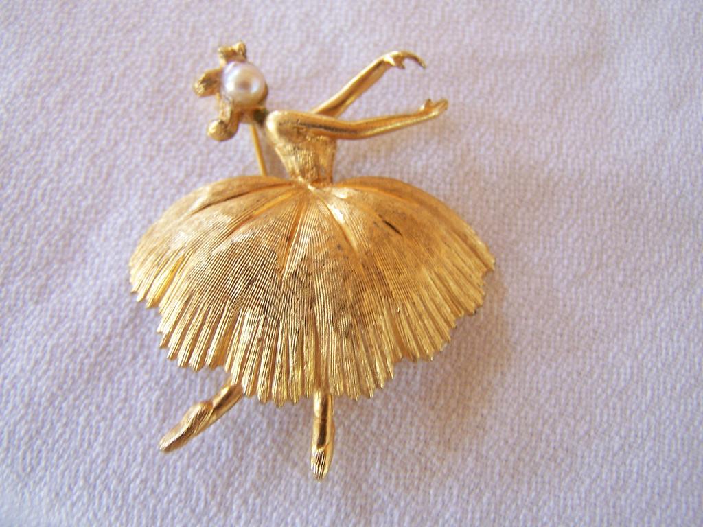 Signed Dancer Pin Signed Dancer Pin