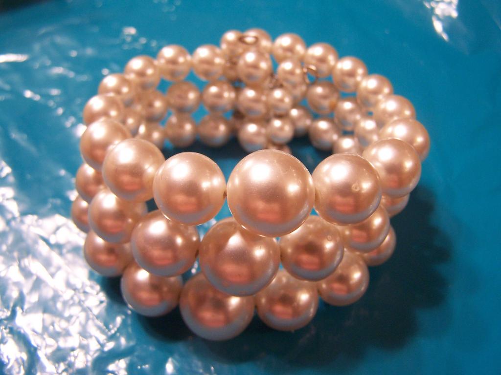 Vintage Beaded Triple Row Bracelet Vintage Beaded Triple Row Bracelet