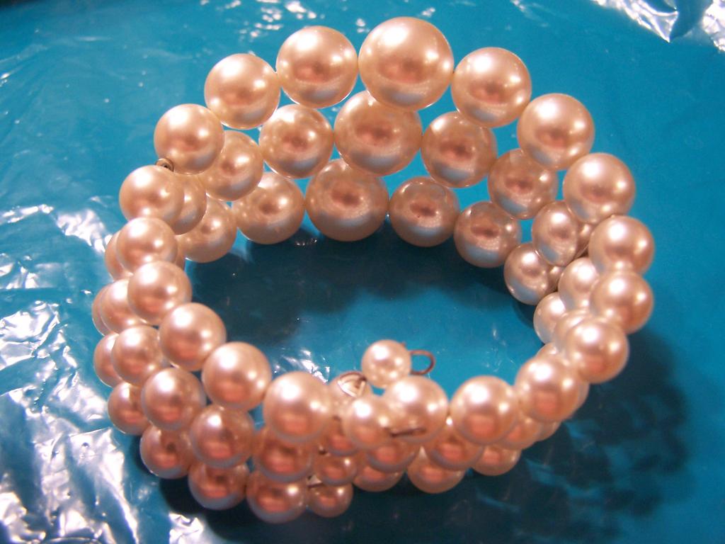Vintage Beaded Triple Row Bracelet Vintage Beaded Triple Row Bracelet