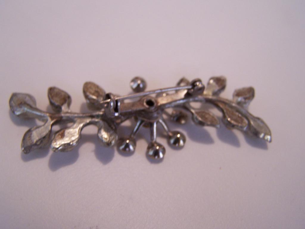 Clear Rhinestone Brooch Clear Rhinestone Brooch