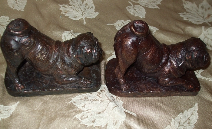 Made In England Pug Dog Bookends Signed Doris Lindner Made In England Pug Dog Bookends Signed Doris Lindner