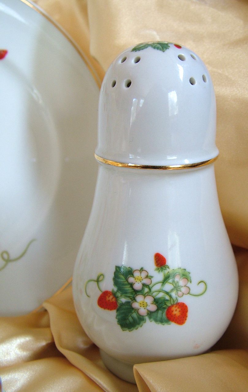Strawberry porcelain candle cup and saucer, plate and shaker set with 22 k trim Strawberry porcelain candle cup and saucer, plate and shaker set with 22 k trim
