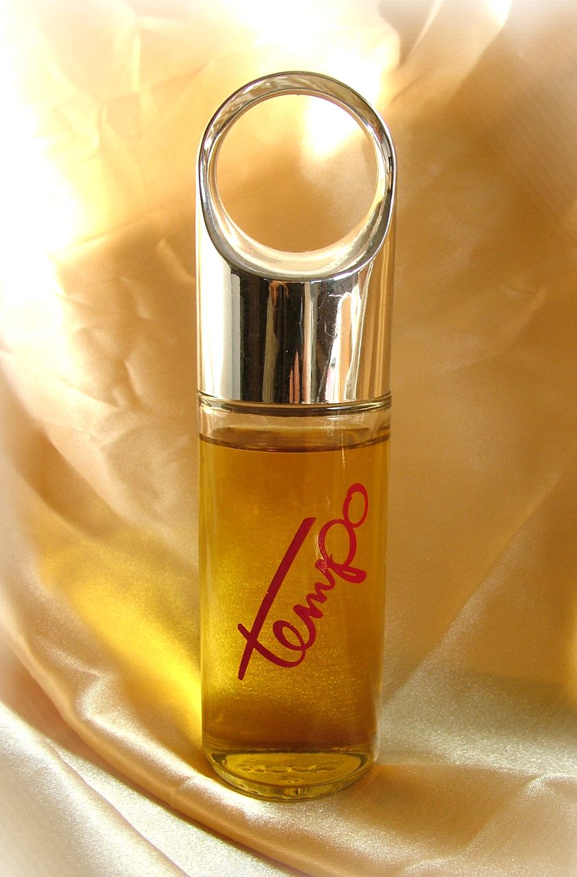 Tempo ultra cologne in lovely bottle with loop top Tempo ultra cologne in lovely bottle with loop top