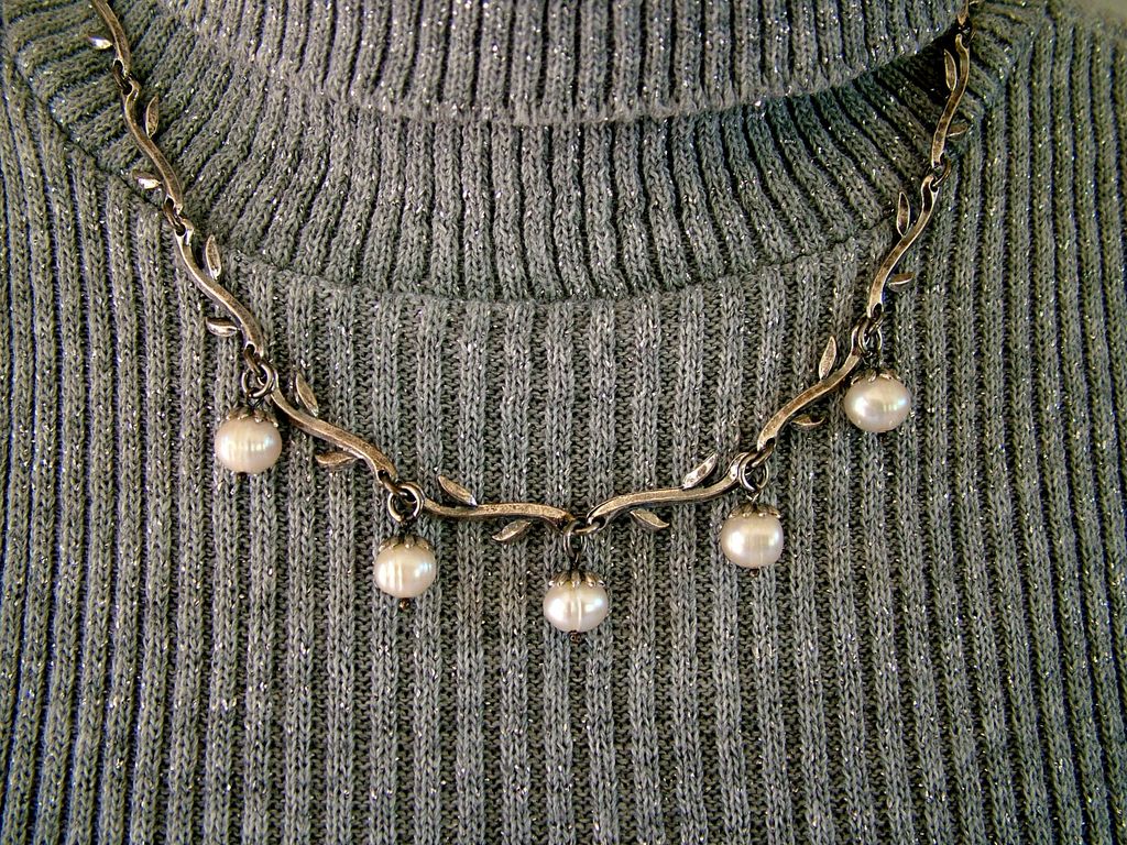 Sterling Silver choker leaves, vines and cultured pearls Sterling Silver choker leaves, vines and cultured pearls