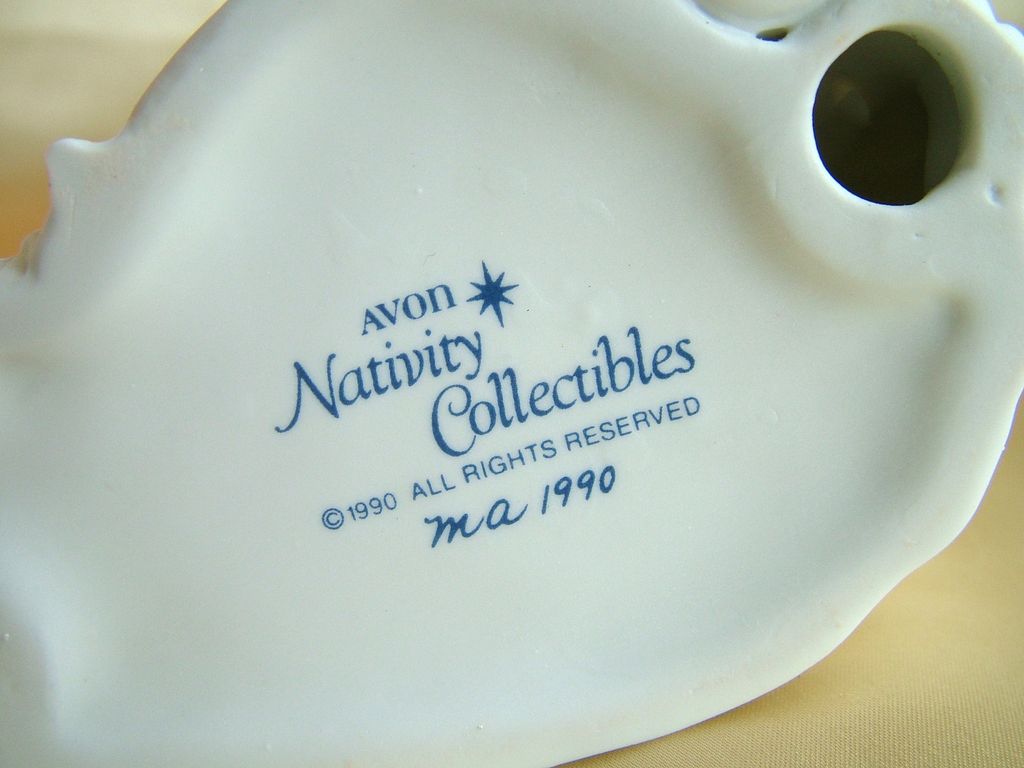 Nativity piece figure the Poor Man white porcelain mint Nativity piece figure the Poor Man white porcelain mint