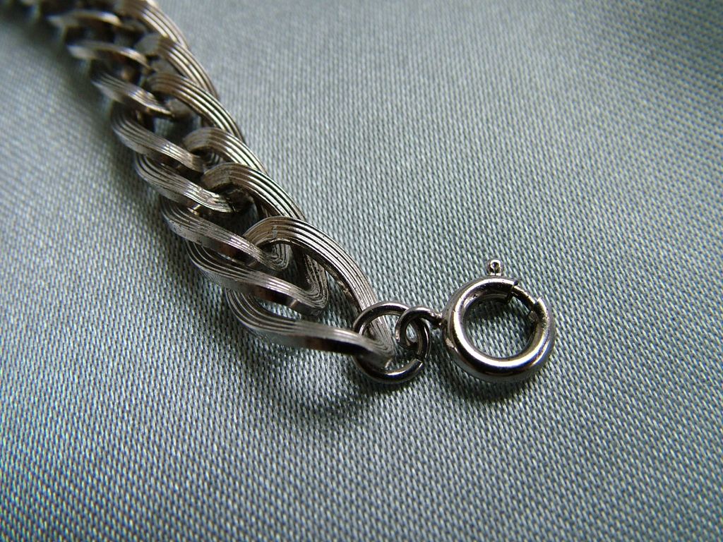 Sterling silver fancy link chain charm bracelet Sterling silver fancy link chain charm bracelet