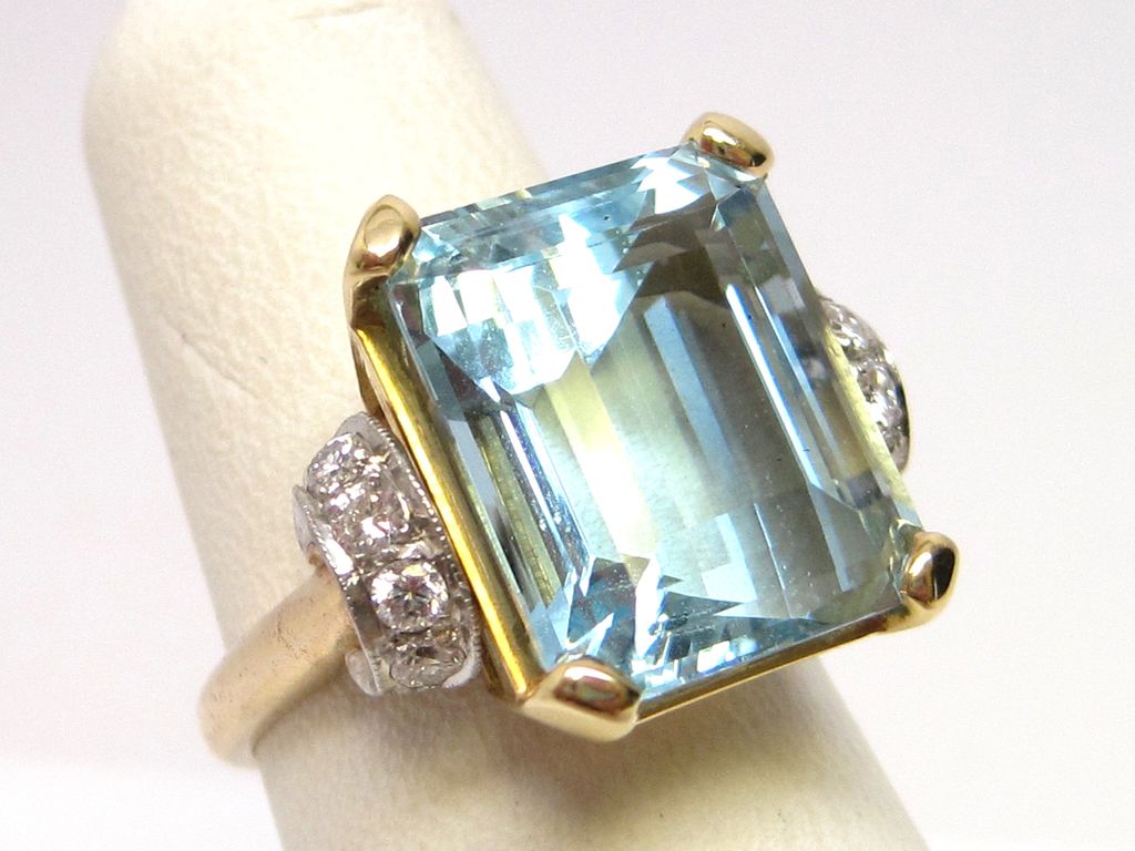 Aquamarine Ring Vintage 118