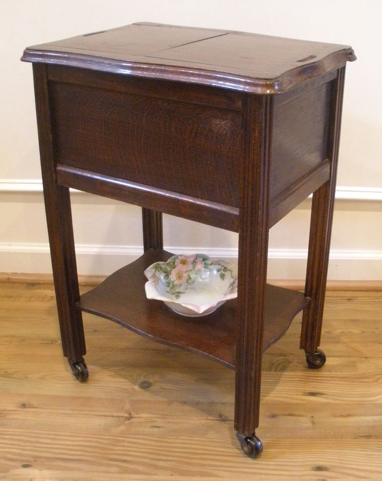 Antique English Oak Sewing Box Table. FREE SHIPPING!* Antique English Oak Sewing Box Table. FREE SHIPPING!*