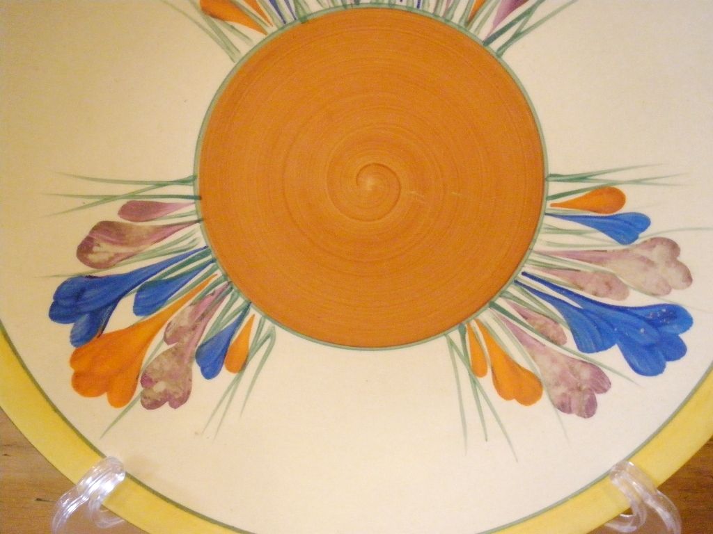 Vintage Clarice Cliff Plate, Crocus Pattern, Newport Pottery, English. -FREE SHIPPING- Vintage Clarice Cliff Plate, Crocus Pattern, Newport Pottery, English. -FREE SHIPPING-