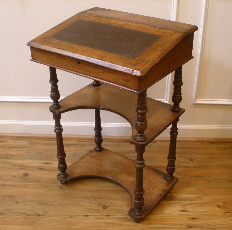 Antique American 19th Century Slant Leather Top Davenport Writing Desk. FREE SHIPPING!* Antique American 19th Century Slant Leather Top Davenport Writing Desk. FREE SHIPPING!*