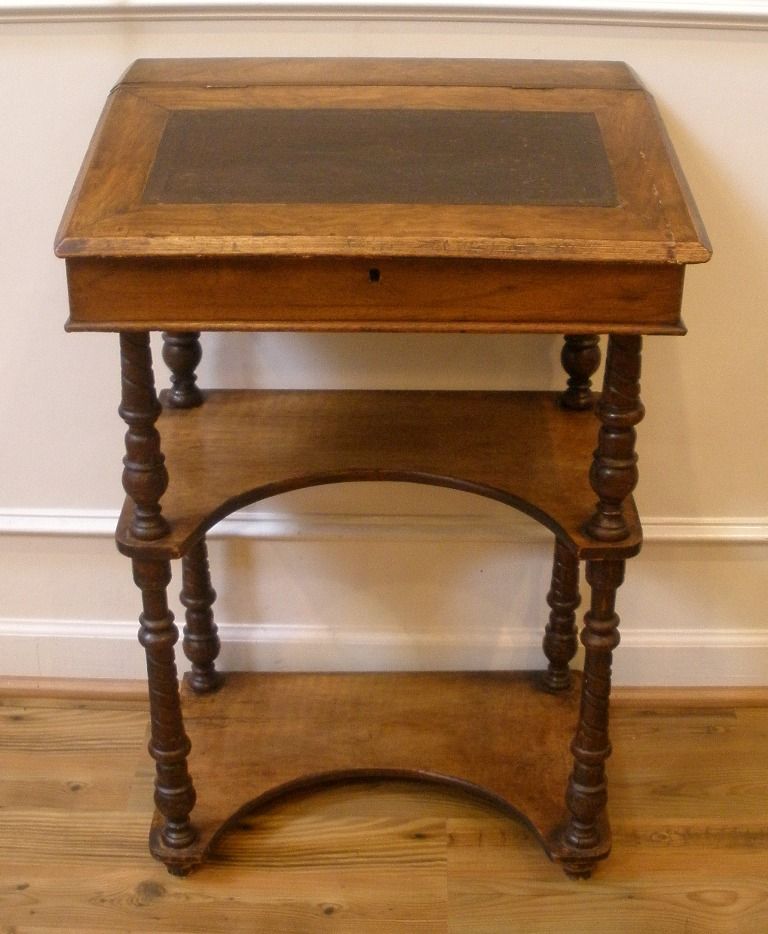 Antique American 19th Century Slant Leather Top Davenport Writing Desk. FREE SHIPPING!* Antique American 19th Century Slant Leather Top Davenport Writing Desk. FREE SHIPPING!*