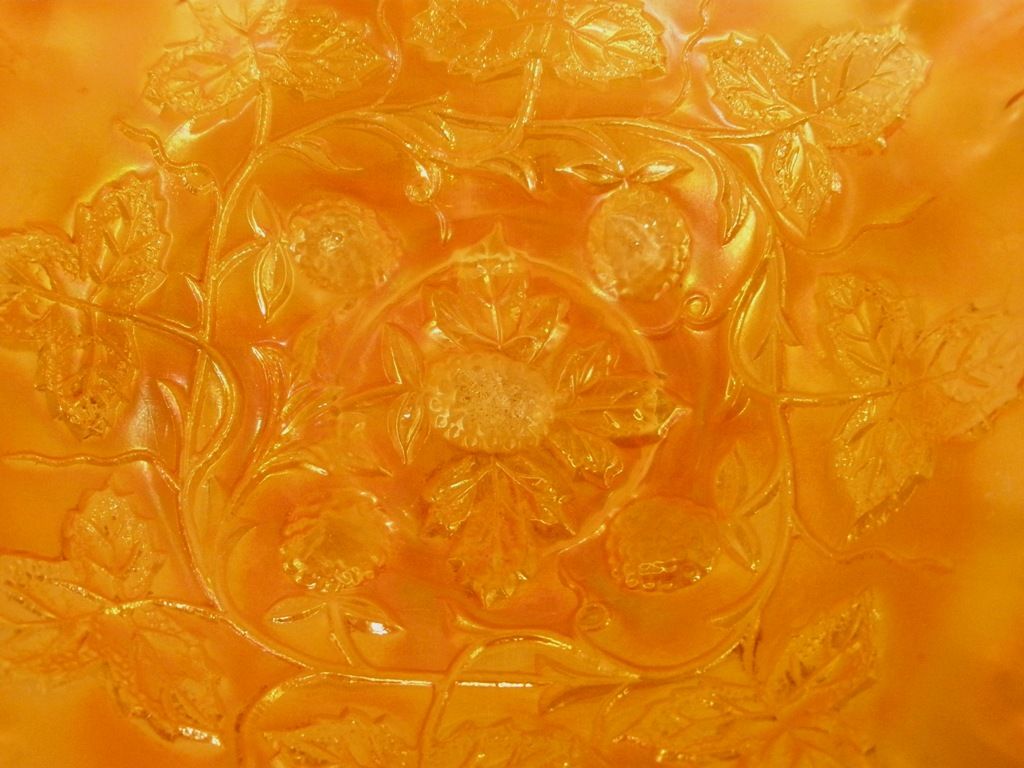 Antique Carnival Glass, Millersburg Marigold Tight Crimp Bowl. Blackberry Wreath Pattern. -FREE SHIPPING- Antique Carnival Glass, Millersburg Marigold Tight Crimp Bowl. Blackberry Wreath Pattern. -FREE SHIPPING-
