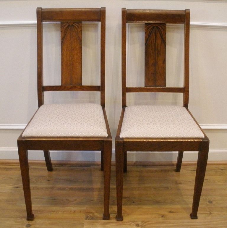 Pair of Antique Dining Chairs, English Oak Art Nouveau. Pair of Antique Dining Chairs, English Oak Art Nouveau.