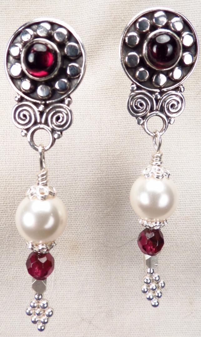 MORGAN LEFAY Earrings Garnet Silver Swarovski Crystal Pearl Celtic Medieval Style MORGAN LEFAY Earrings Garnet Silver Swarovski Crystal Pearl Celtic Medieval Style