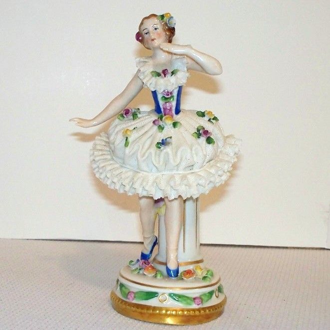 Sitzendorf German Porcelain Dresden Lace Ballerina Sitzendorf German Porcelain Dresden Lace Ballerina