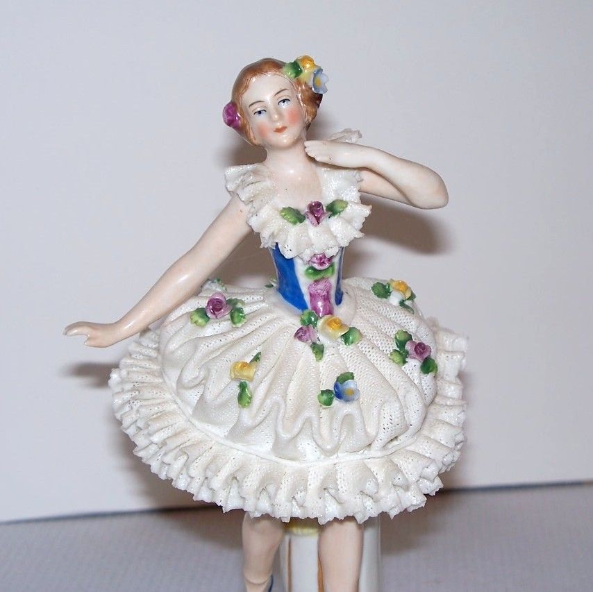 Sitzendorf German Porcelain Dresden Lace Ballerina Sitzendorf German Porcelain Dresden Lace Ballerina