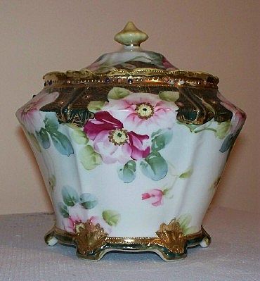 Hand Painted Nippon Biscuit Cracker Jar with Gold Moriage Hand Painted Nippon Biscuit Cracker Jar with Gold Moriage