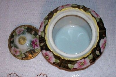 Hand Painted Nippon Biscuit Cracker Jar with Gold Moriage Hand Painted Nippon Biscuit Cracker Jar with Gold Moriage