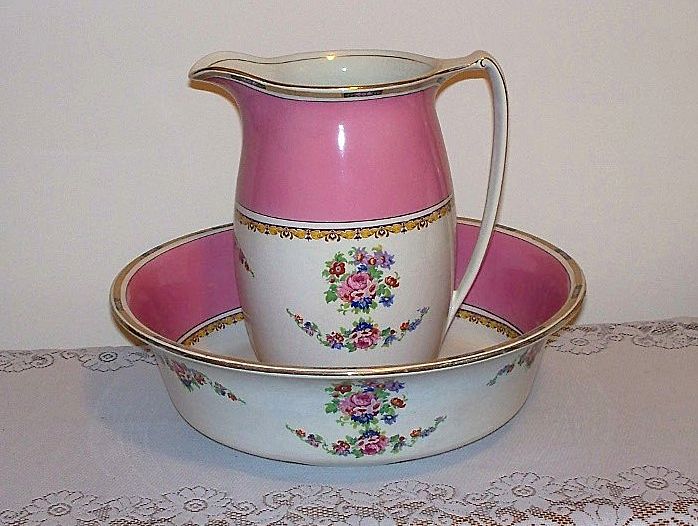 Swinnertons Pink and White Water Pitcher and Wash Basin Swinnertons Pink and White Water Pitcher and Wash Basin