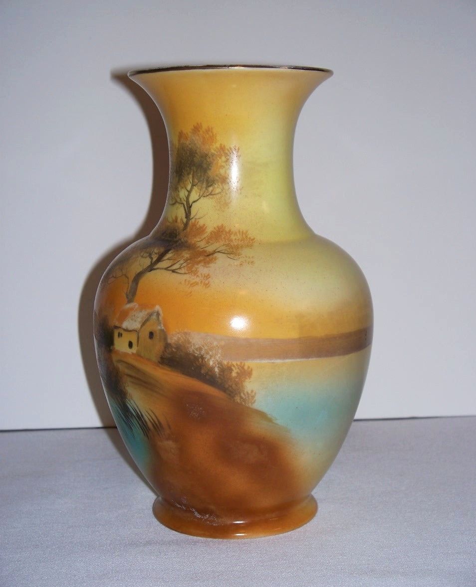 Noritake House by the Lake Vase Noritake House by the Lake Vase