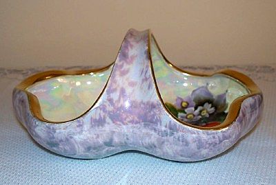 Noritake Porcelain Lusterware Basket - Cherries Noritake Porcelain Lusterware Basket - Cherries