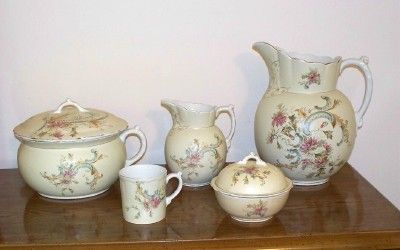 Johnson Brothers England Royal Semi Porcelain Wash Set Johnson Brothers England Royal Semi Porcelain Wash Set