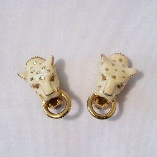 Enamel Snow Leopard Door Knocker Clip-on Earrings Enamel Snow Leopard Door Knocker Clip-on Earrings