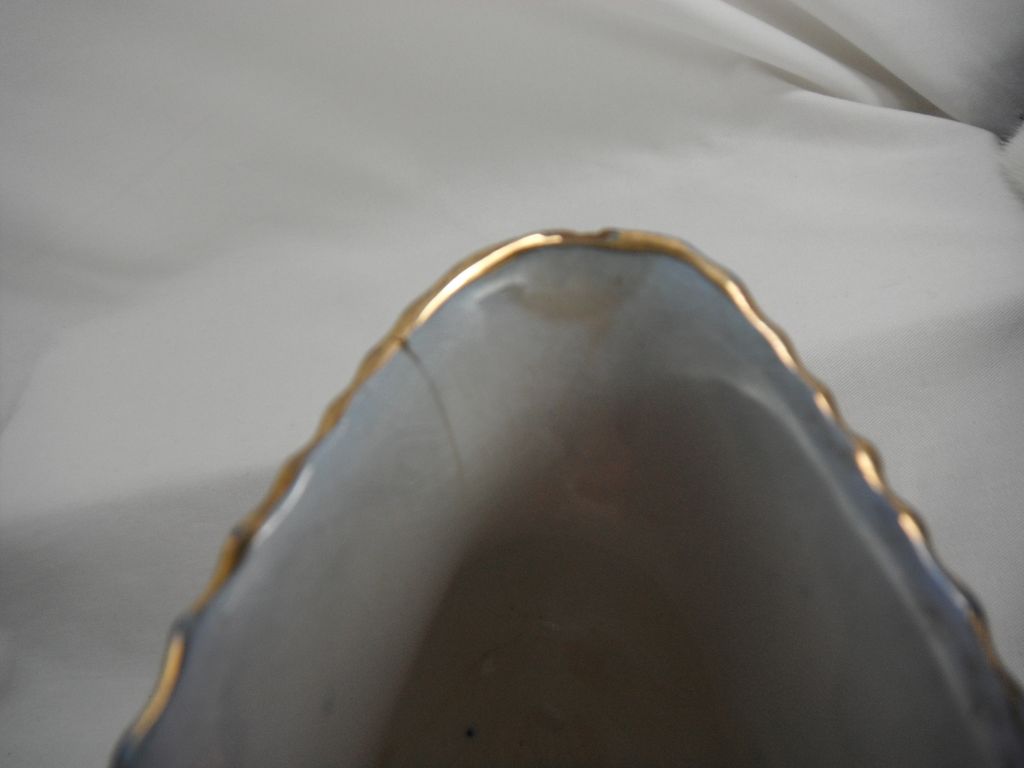 Damaged Flow Blue Gravy Boat, Nankin by Royal Doulton, 1890s Damaged Flow Blue Gravy Boat, Nankin by Royal Doulton, 1890s