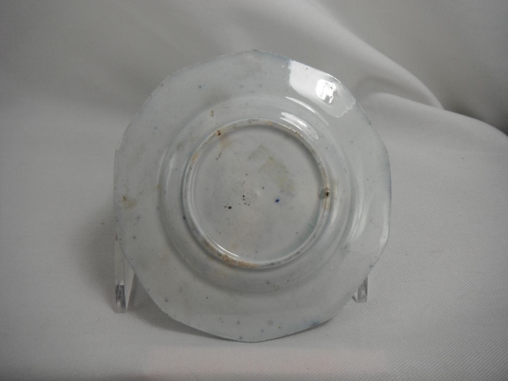 Flow Blue Cup Saucer Plate, Poppy by an unknown maker, 1840s Flow Blue Cup Saucer Plate, Poppy by an unknown maker, 1840s