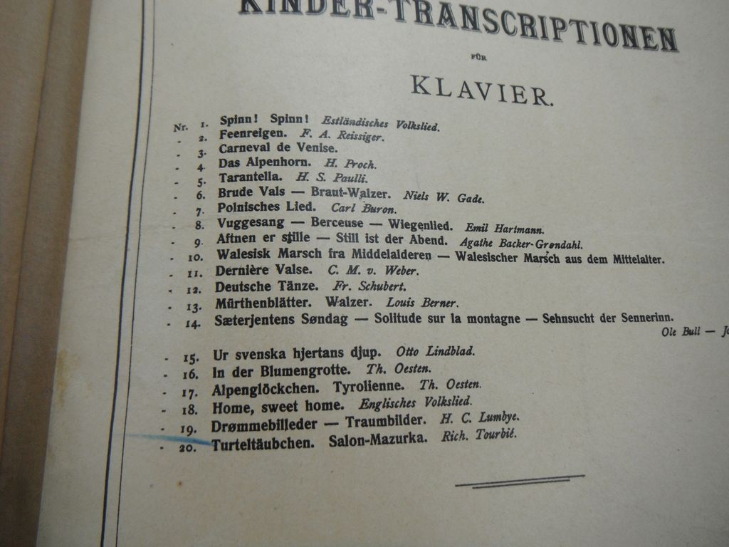 Binder of 25 Sets of Piano Music in Danish, French and German Binder of 25 Sets of Piano Music in Danish, French and German