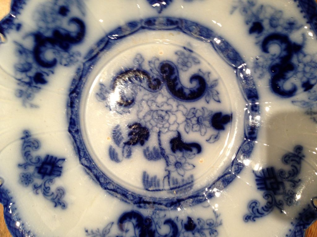 Flow Blue Hong Kong Tureen Underplate by William Ridgway, 1840s Flow Blue Hong Kong Tureen Underplate by William Ridgway, 1840s