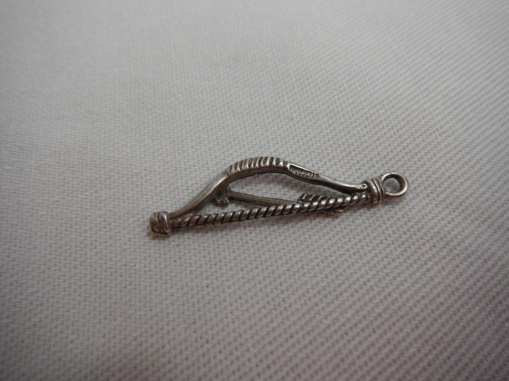 Sterling Silver Charm - Bow and Arrow Sterling Silver Charm - Bow and Arrow