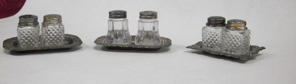 Individual Vintage Salt and Pepper Set with Tray Individual Vintage Salt and Pepper Set with Tray